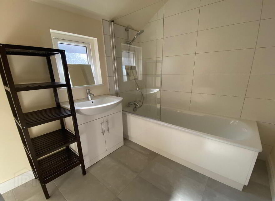 425a Lisburn Road, Belfast, BT9 7EW