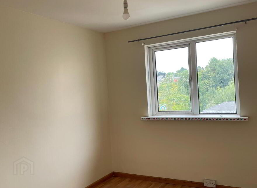 33 Antrim Road, Ballynahinch, BT24 8AN