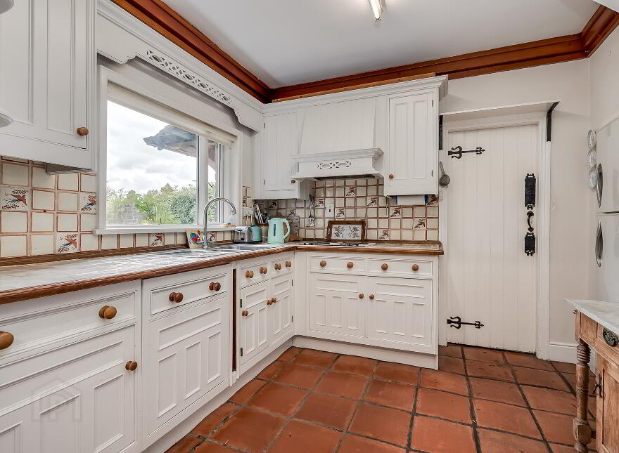 Red Dyke, 110 Galgorm Road, Ballymena, BT42 1AE