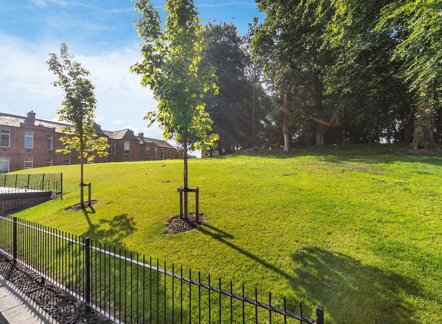 1 The West House, 24 Ishbel Mews, Belfast, BT8 8FZ