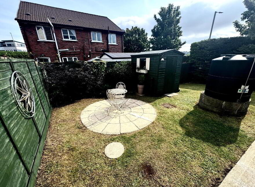 2 Fernabbey Park, Skegoe, Derry, BT48 8RD