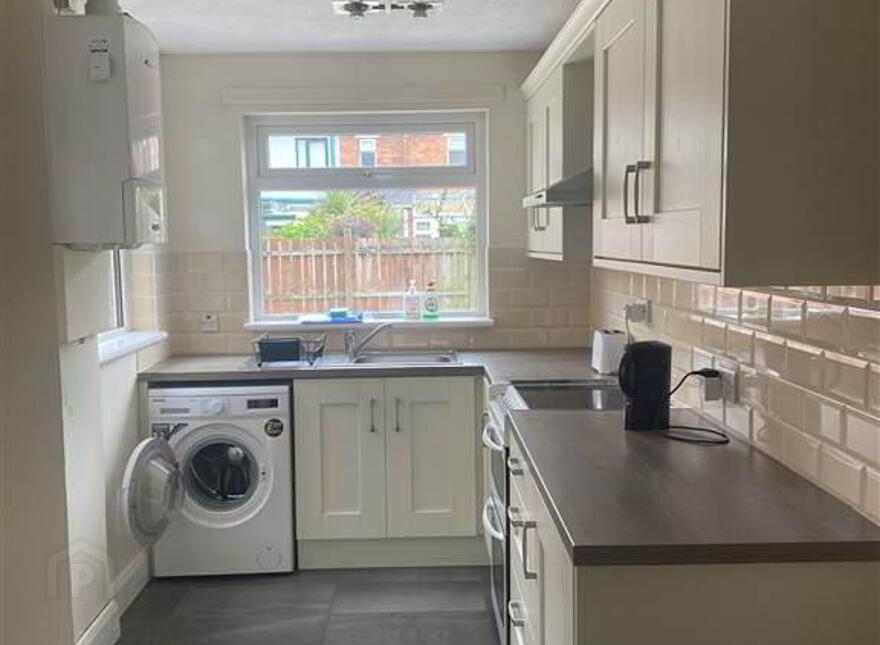 Timbey Park 28, Belfast, BT7 3BT