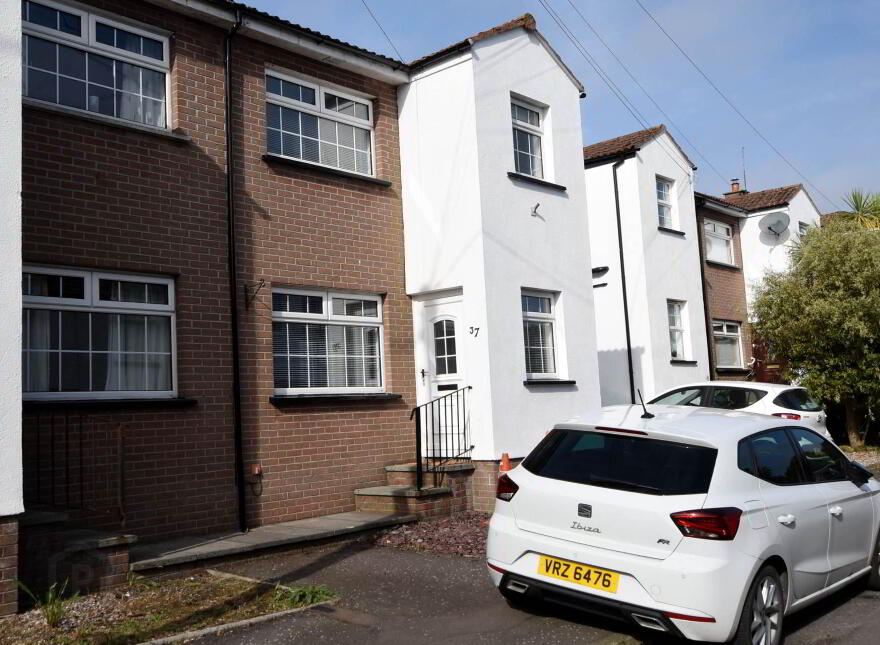 37 Meadowbank Avenue, Donaghadee, BT21 0HR photo