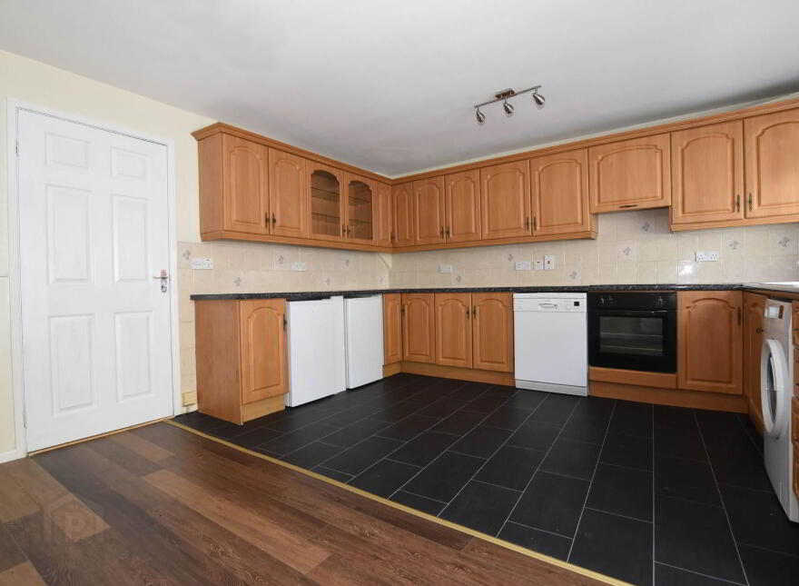 37 Meadowbank Avenue, Donaghadee, BT21 0HR