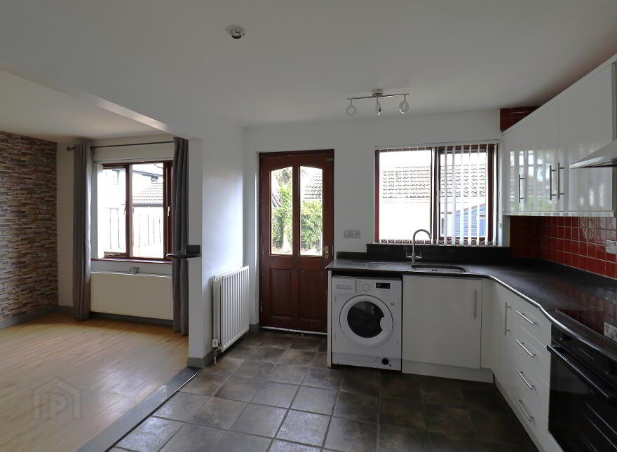 7 Mourneview Close, Kilkeel, BT34 4XZ