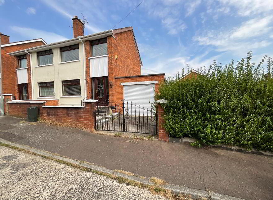 11 Woodvale Pass, Belfast, BT13 3FN photo