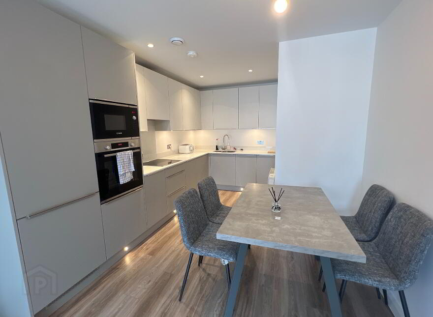 602 Portland 88, 55 Ormeau Road, Belfast, BT7 1FE