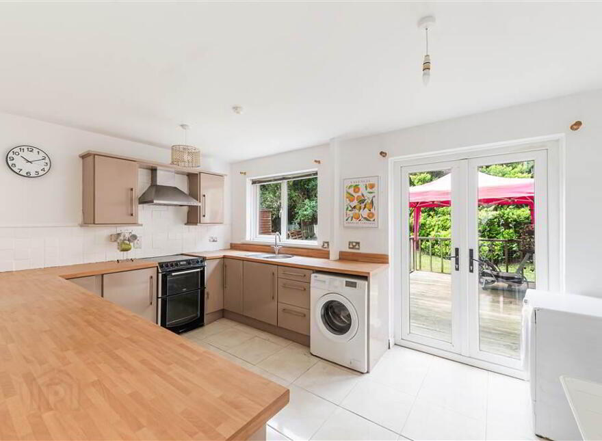 322 Lagmore Meadows, Stewartstown Road, Dunmurry, Belfast, BT17 0TJ