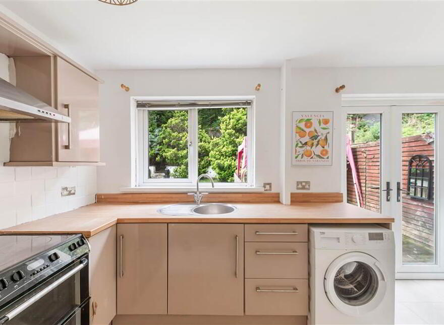322 Lagmore Meadows, Stewartstown Road, Dunmurry, Belfast, BT17 0TJ