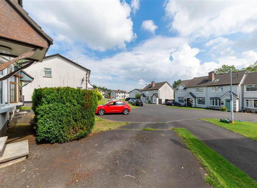 322 Lagmore Meadows, Stewartstown Road, Dunmurry, Belfast, BT17 0TJ