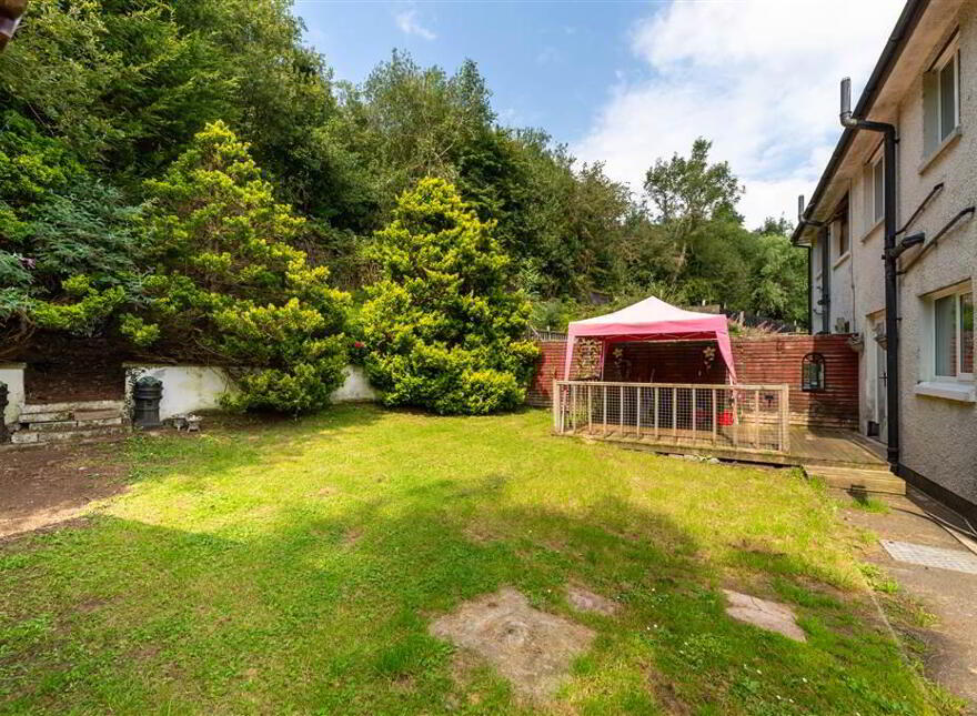 322 Lagmore Meadows, Stewartstown Road, Dunmurry, Belfast, BT17 0TJ