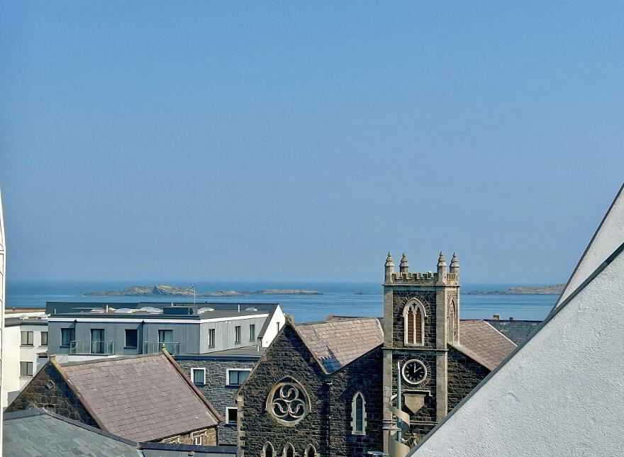 12 Coastal Links, Main Street, Portrush, BT56 8FU