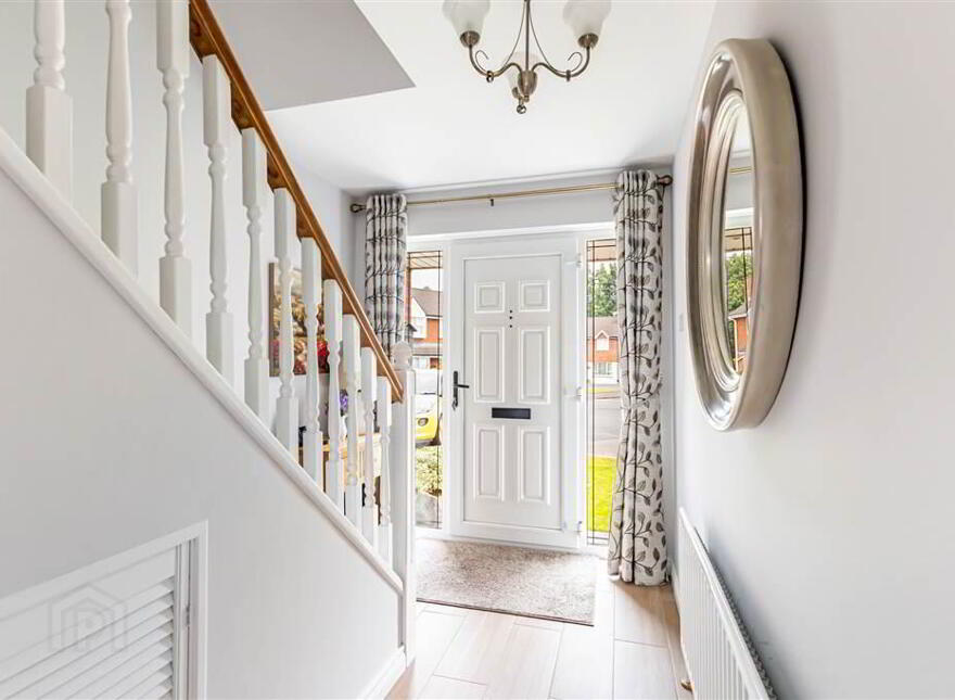 21 Knockdarragh Park, Lisburn, BT28 2XZ