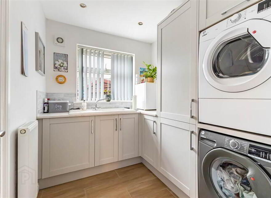 21 Knockdarragh Park, Lisburn, BT28 2XZ