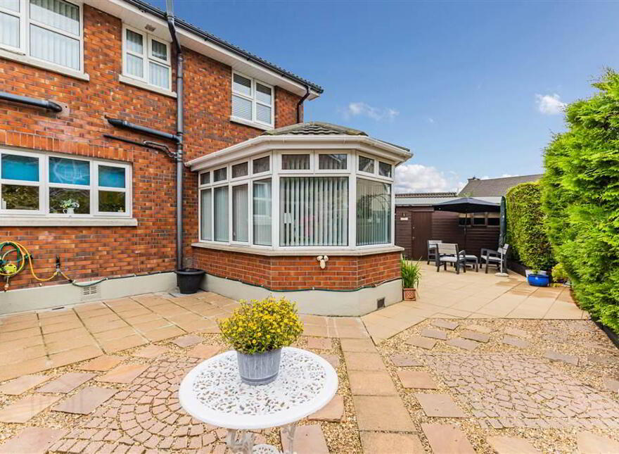 21 Knockdarragh Park, Lisburn, BT28 2XZ