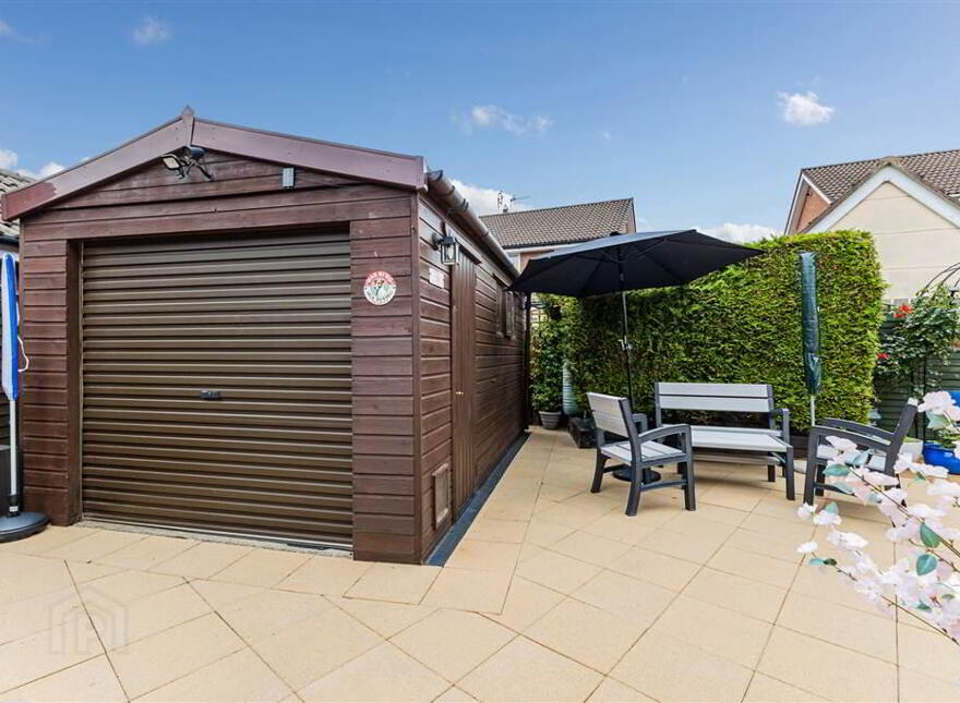 21 Knockdarragh Park, Lisburn, BT28 2XZ