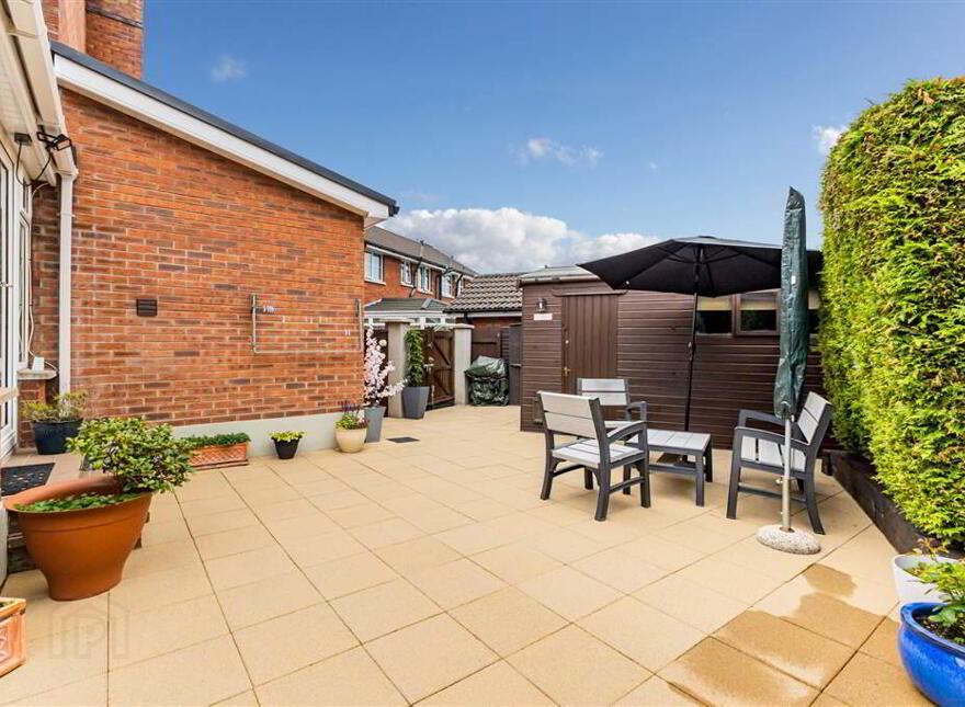 21 Knockdarragh Park, Lisburn, BT28 2XZ