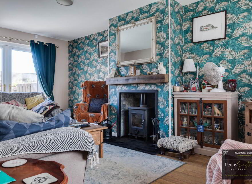 6 Demesne Crescent, Newtownards, BT22 2UE