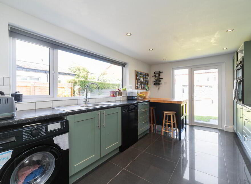 132 Ardenlee Avenue, Belfast, BT6 0AE