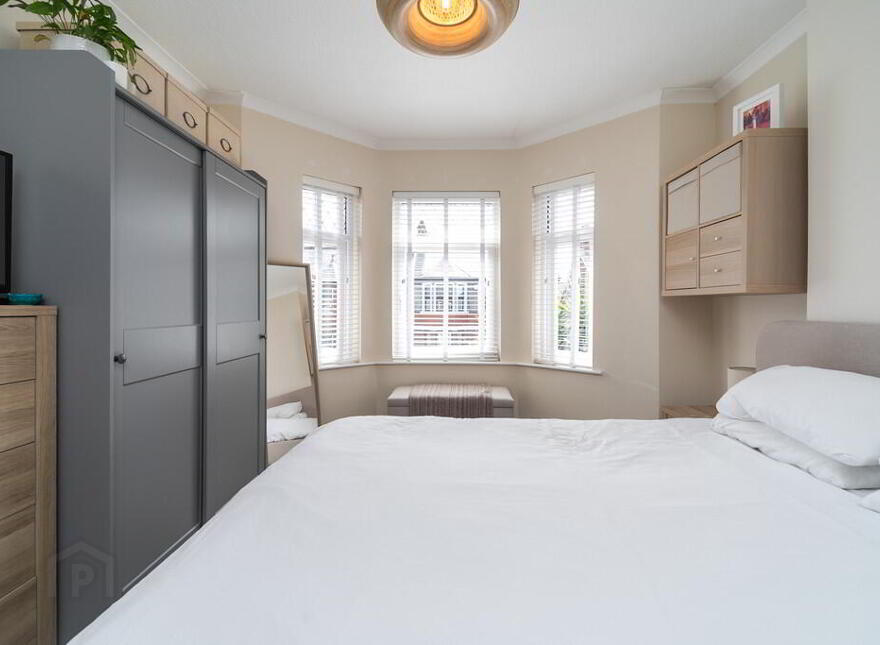 132 Ardenlee Avenue, Belfast, BT6 0AE