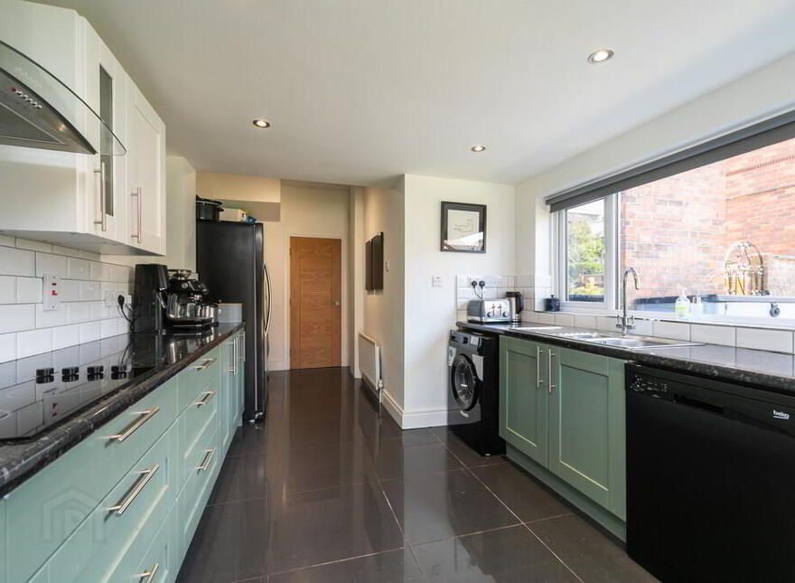 132 Ardenlee Avenue, Belfast, BT6 0AE