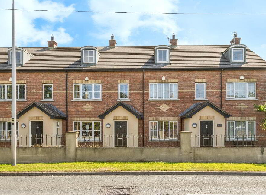 248 Ballylesson Road, Lisburn, BT27 5TS photo