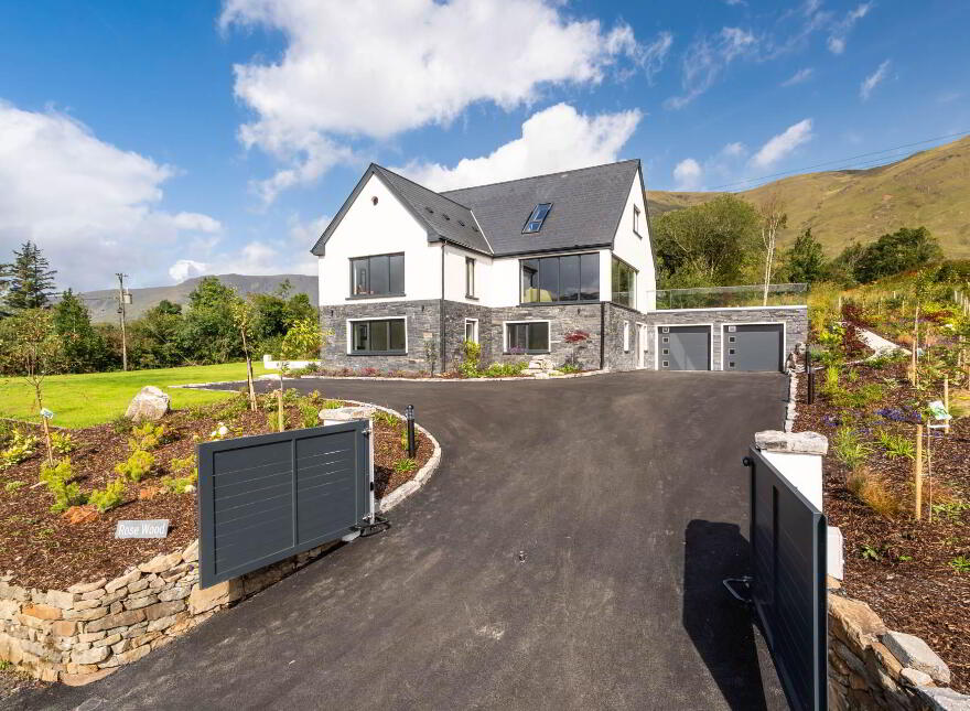 Rose Wood, Derry, Toormakeady, F12AE64