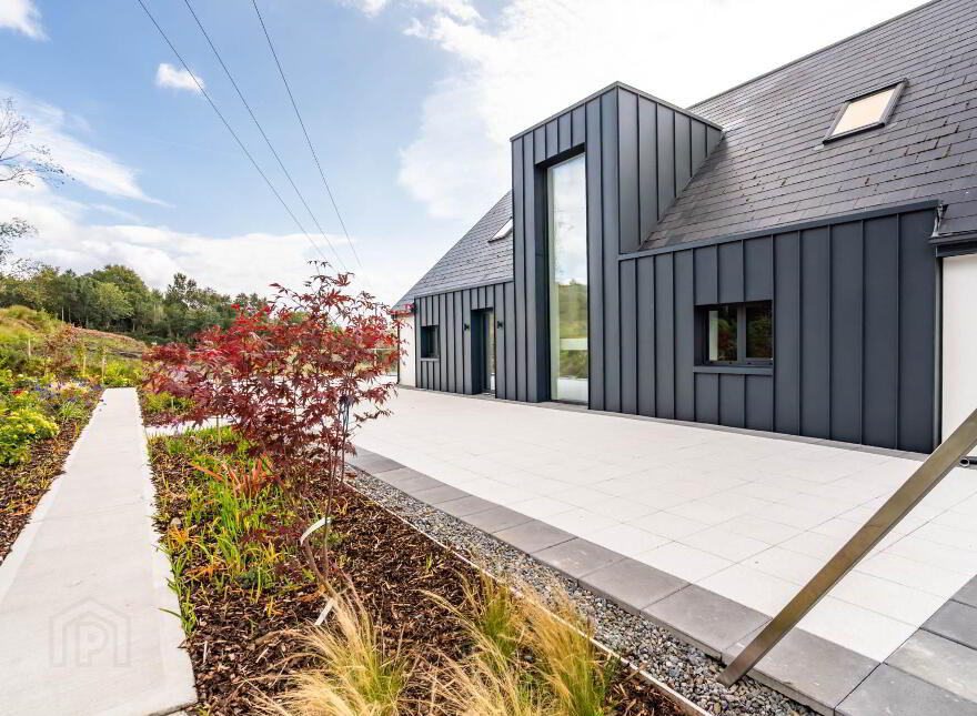 Rose Wood, Derry, Toormakeady, F12AE64