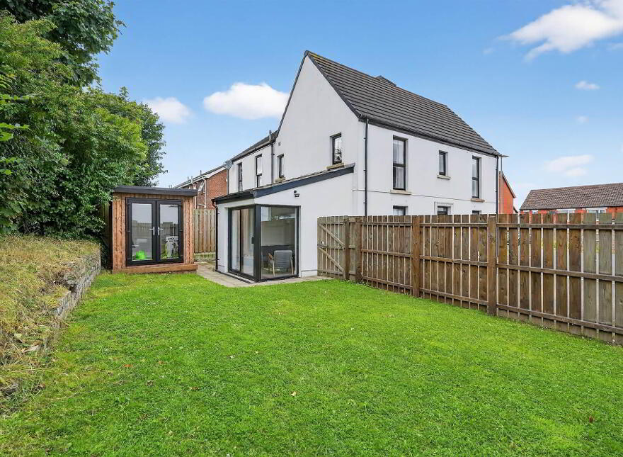 10 Wandsworth Court, Ballyhackamore, Belfast, BT4 3GD