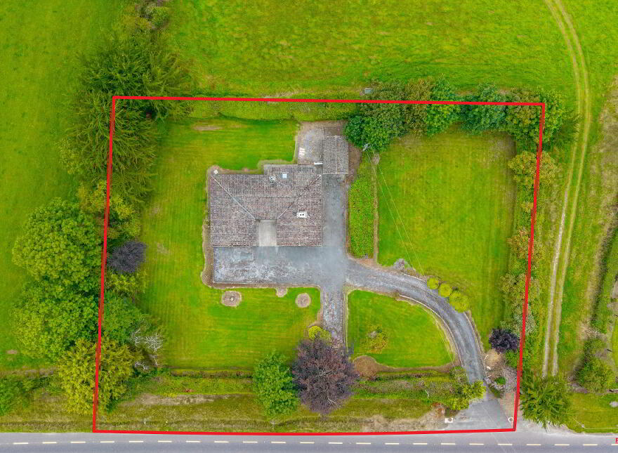 Kilcash Cross, Clonmel, E91R2H1