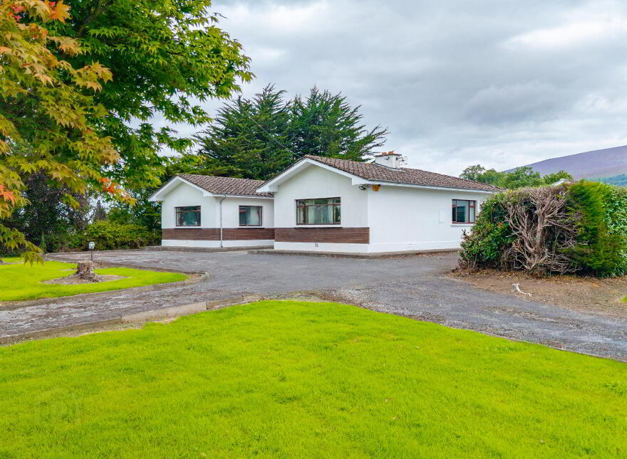 Kilcash Cross, Clonmel, E91R2H1