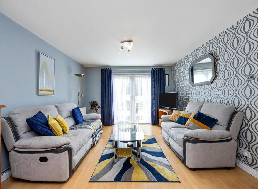 1 Tudor Dale Court, Belfast, BT4 1SW