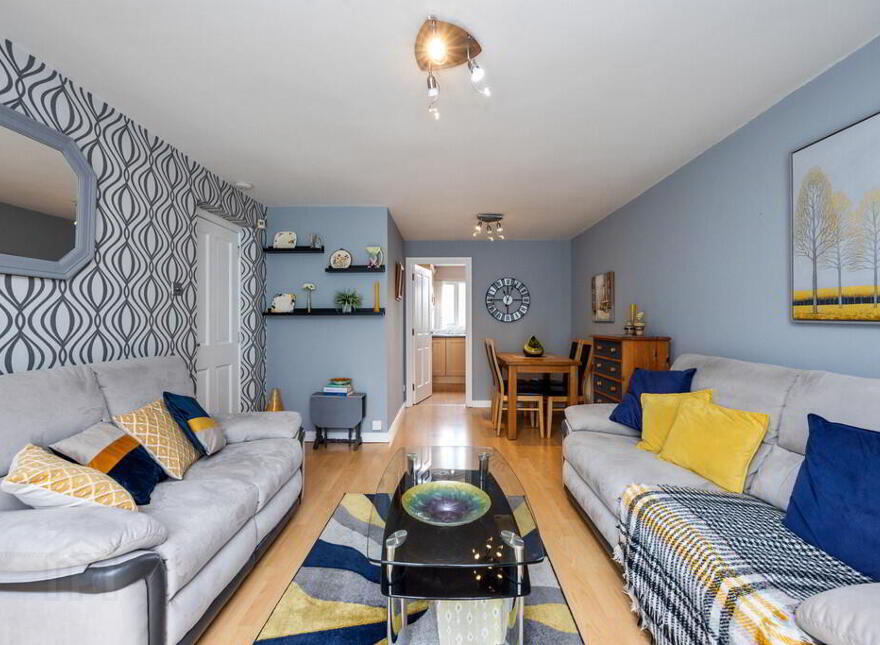 1 Tudor Dale Court, Belfast, BT4 1SW