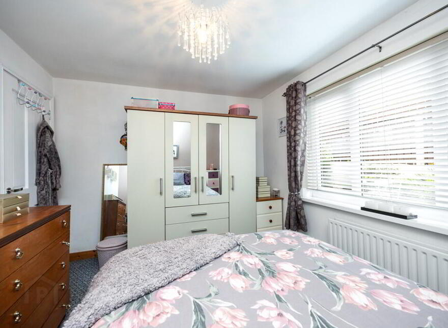 1 Tudor Dale Court, Belfast, BT4 1SW