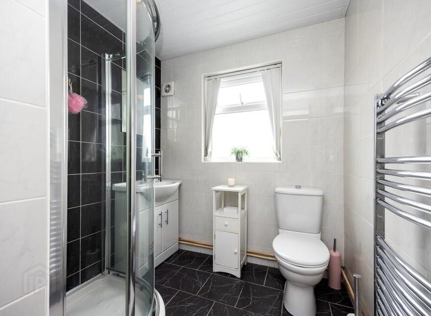 1 Tudor Dale Court, Belfast, BT4 1SW