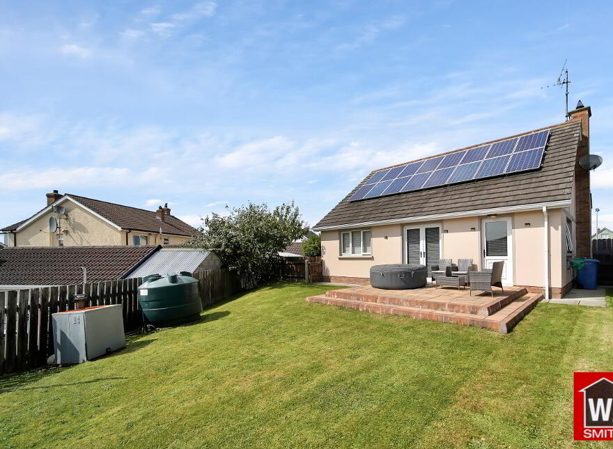 42 Ashleigh Court, Castlederg, BT81 7WA