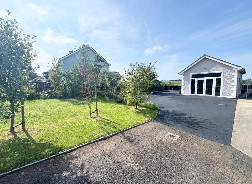 25 Harvest Meadows, Killywill, Greysteel, Derry, BT47 3FB