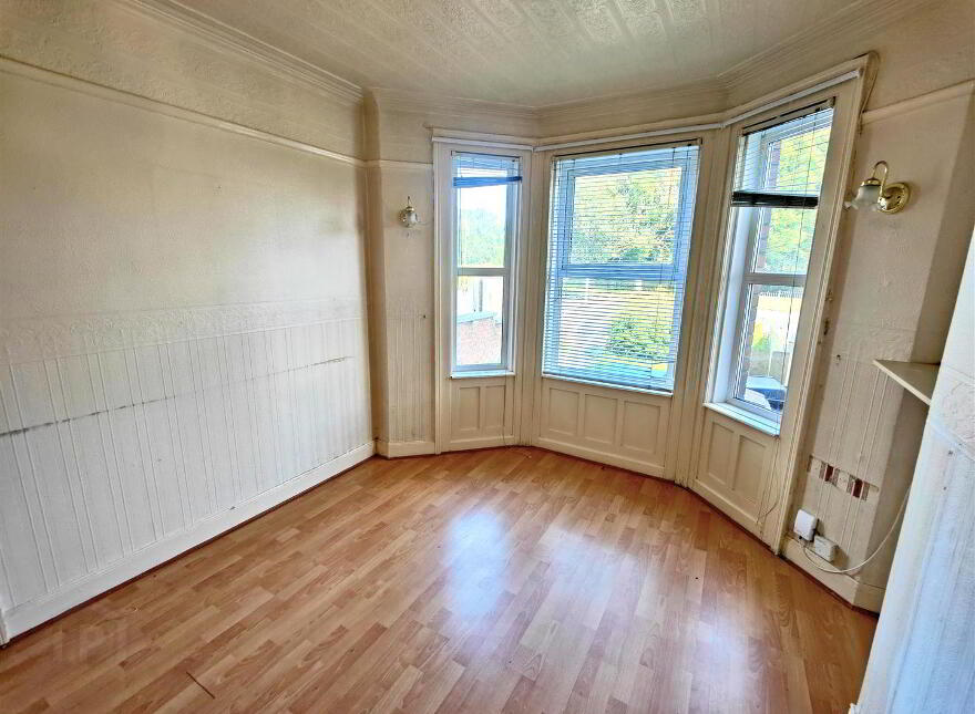 588 Shore Road, Belfast, BT15 4HE