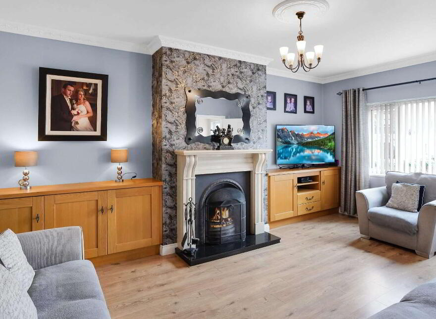 19 Oak Grove, Kingscourt, A82K7D5