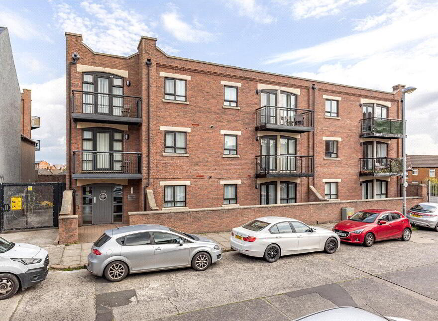 Flat 11 Cromwell Court, 110 Cromwell Road, Belfast, BT7 1NE photo