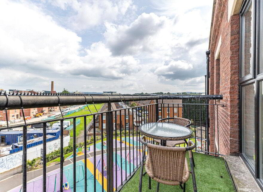 Flat 11 Cromwell Court, 110 Cromwell Road, Belfast, BT7 1NE