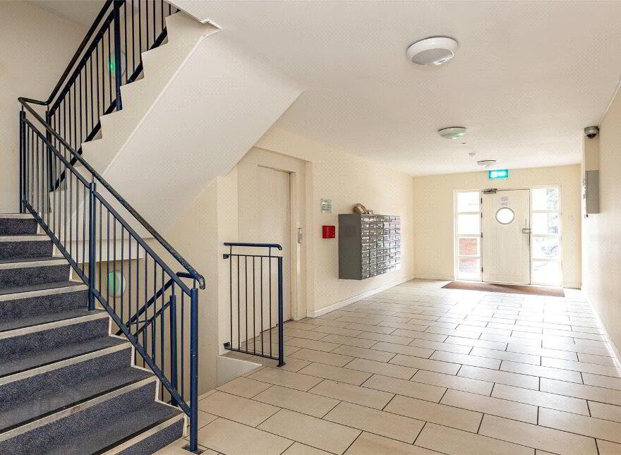 Flat 11 Cromwell Court, 110 Cromwell Road, Belfast, BT7 1NE