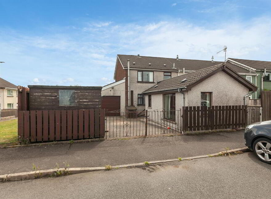 7 Ballyduff Close, Newtownabbey, BT36 6XW photo