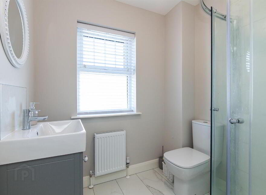 18 Ashbourne Manor, Carrickfergus, BT38 8PB