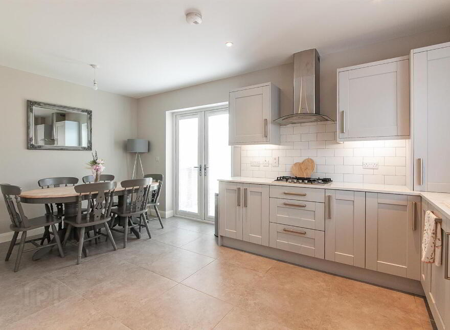 18 Ashbourne Manor, Carrickfergus, BT38 8PB