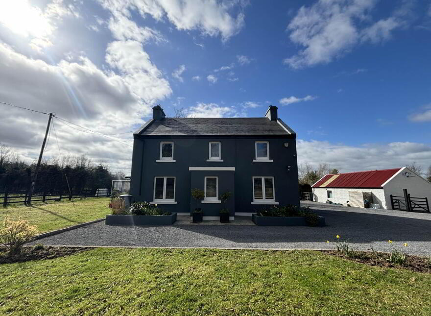 Ballyhoulihan, Emly