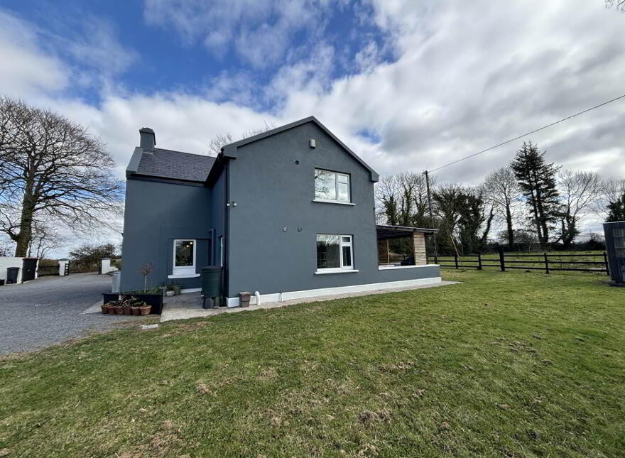 Ballyhoulihan, Emly