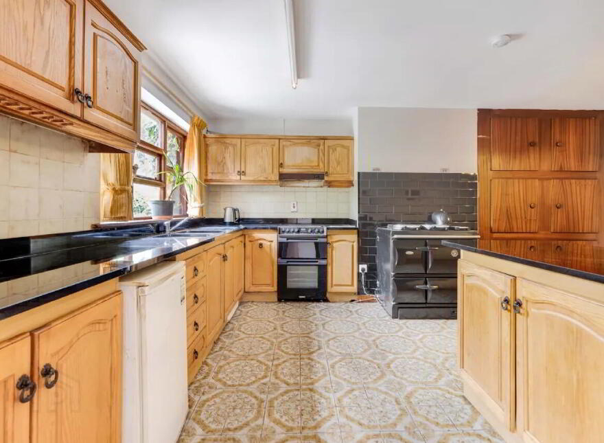Park Road, Monaghan Town, H18AW02