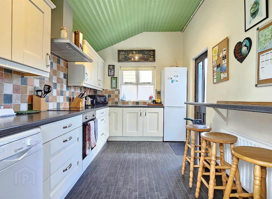 33 Boneybefore, Carrickfergus, BT38 7EQ