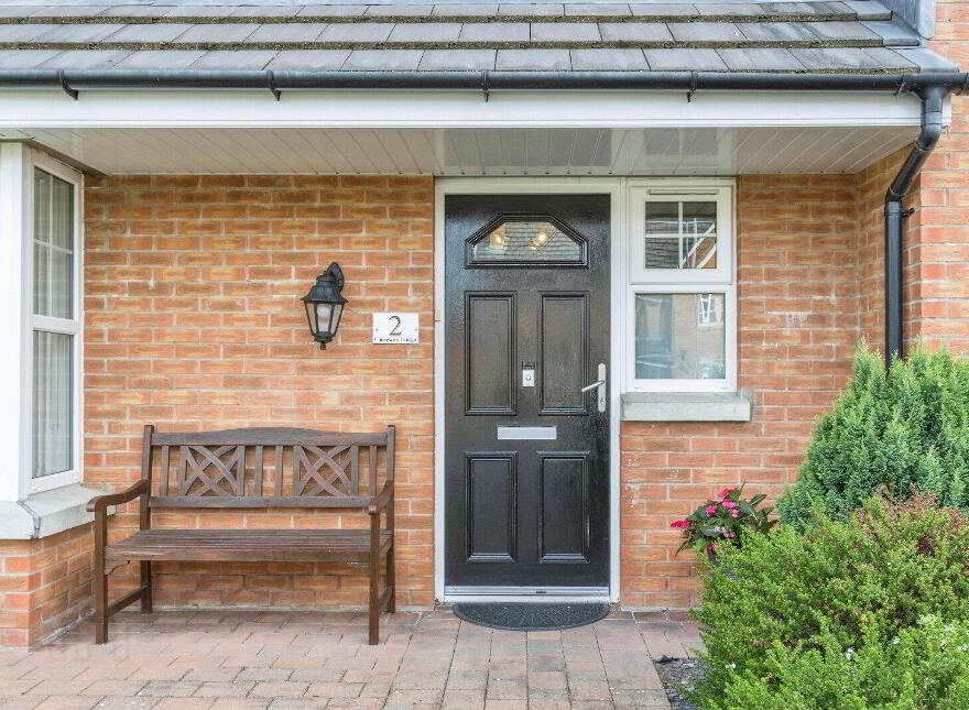 2 Causeway Lodge, Lisburn, BT28 2BZ